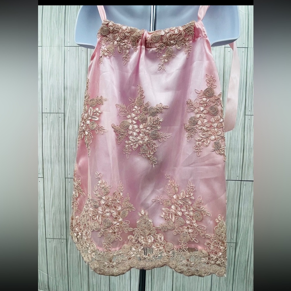 NWT Scalloped Lace Pillowcase Dress - Picture 3 of 6